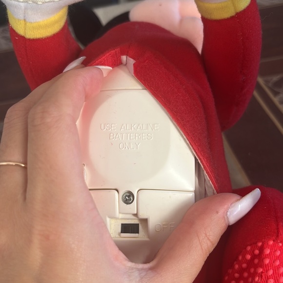 Walking Mickey Mouse from Disney - Picture 3 of 3